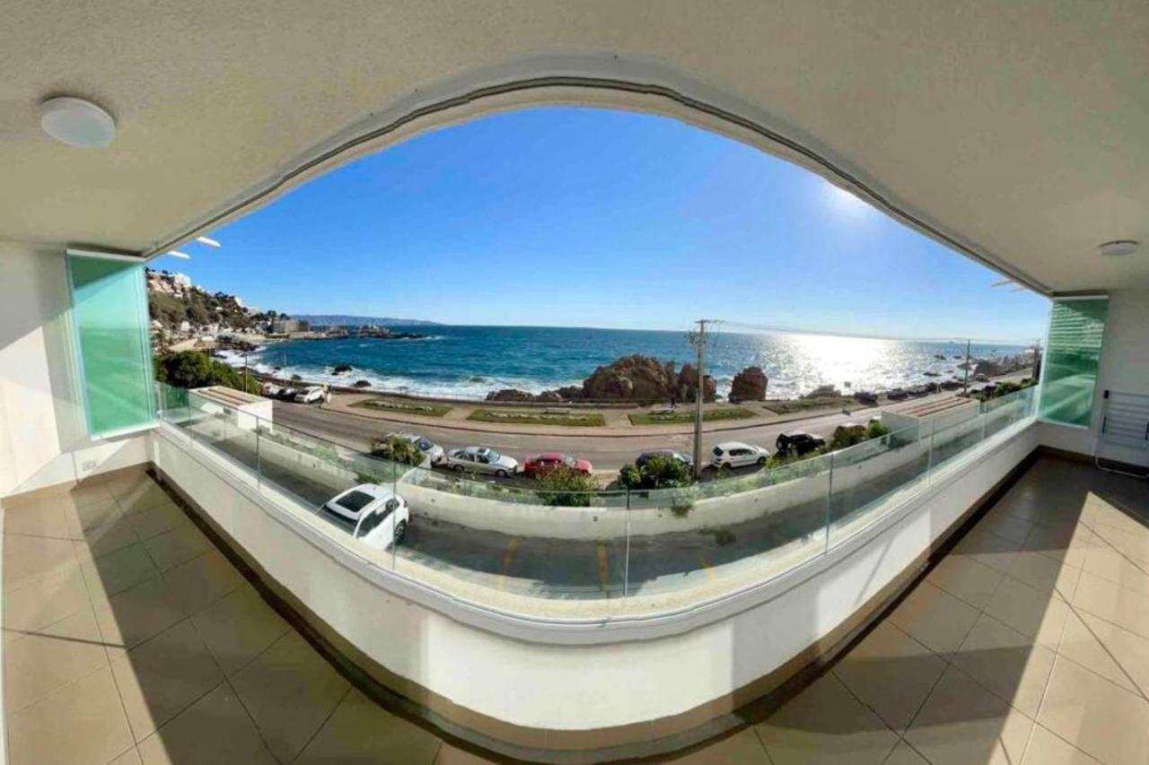 En Playa Renaca Del Mar Chile Con Vista Al Mar Santiago